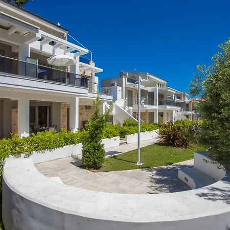 Luxury On The Sea Kassandra